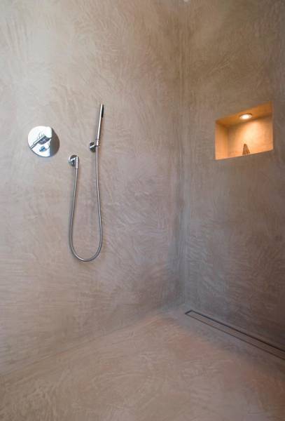 Salle de bain en micro béton ciré Bassin d'Arcachon