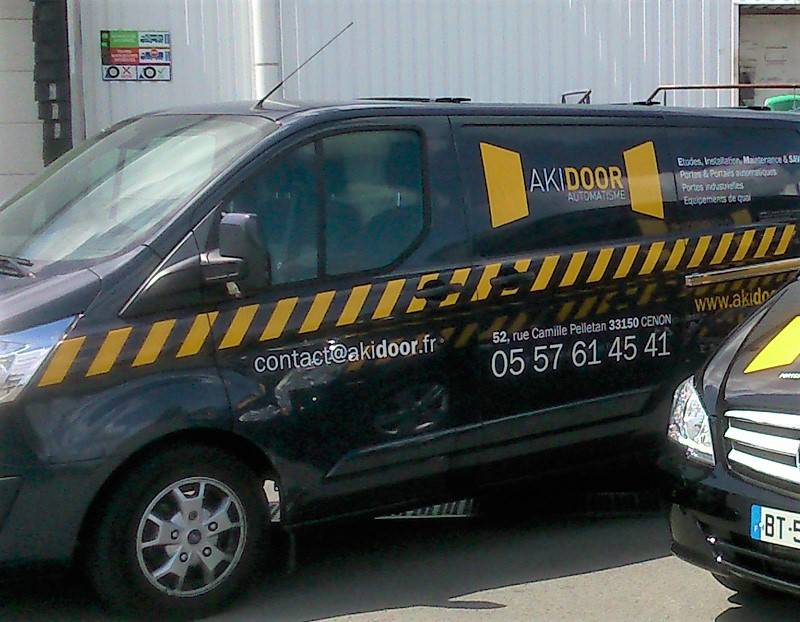 Fermetures industrielles vente et pose Bordeaux